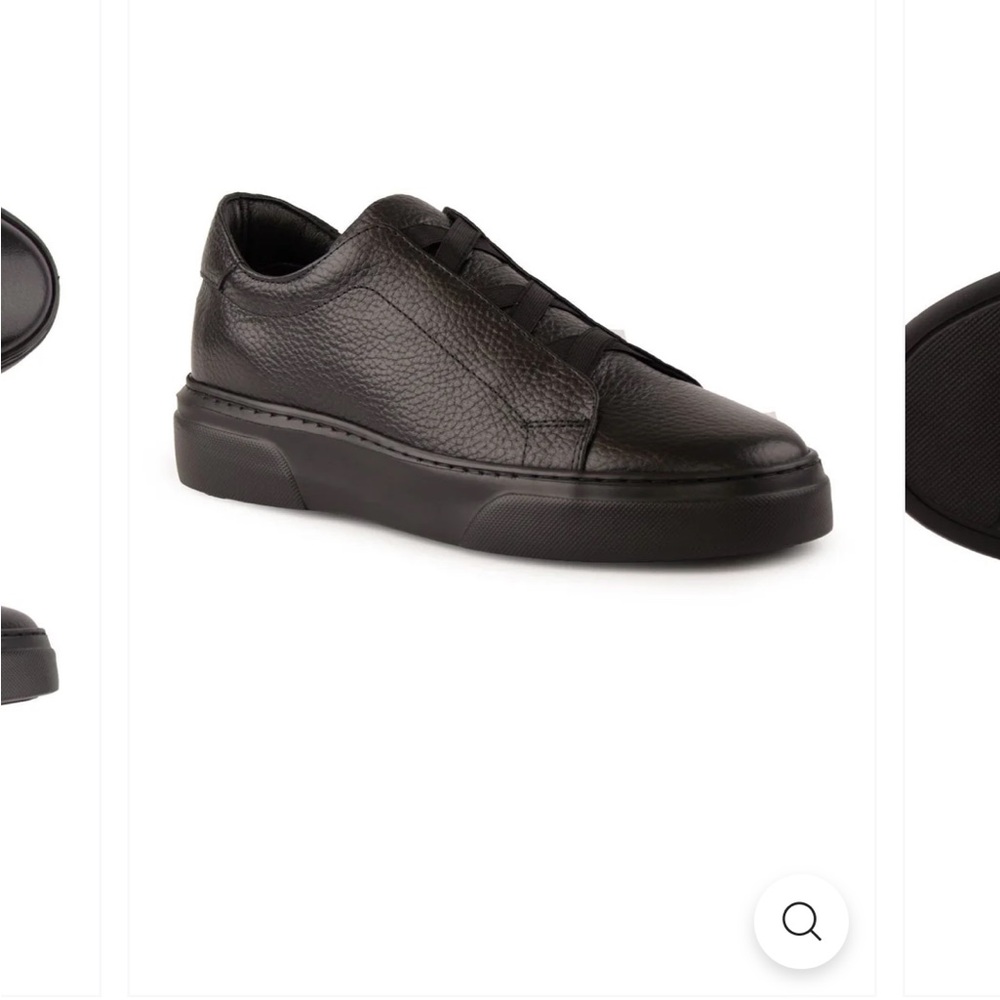 Classic Black Men's Sneakers